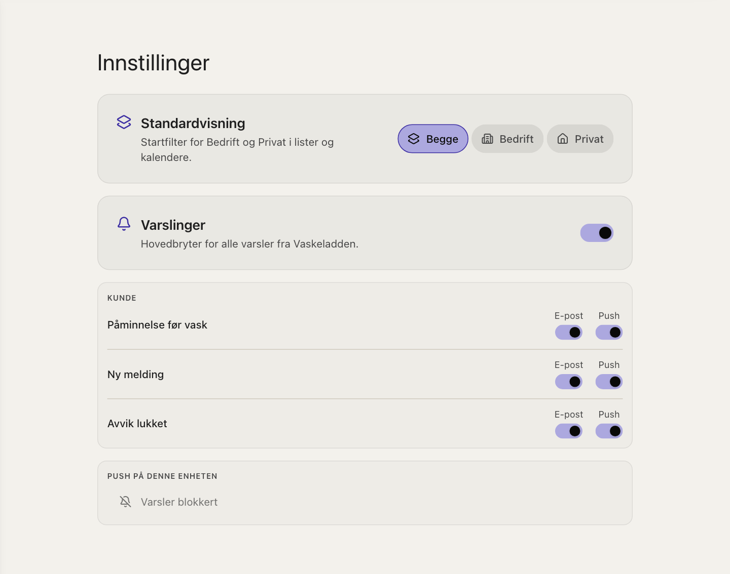 Kundens varselinnstillinger med hovedbryter og valg for e-post og push.